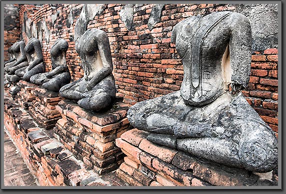 Ayutthaya Buddha