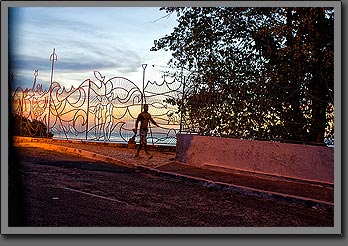 Salvador Fence