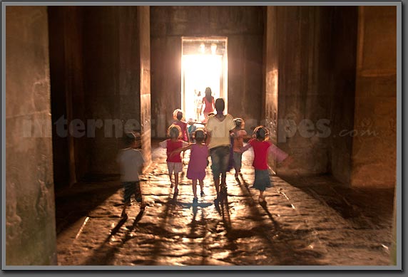 Temple Passage