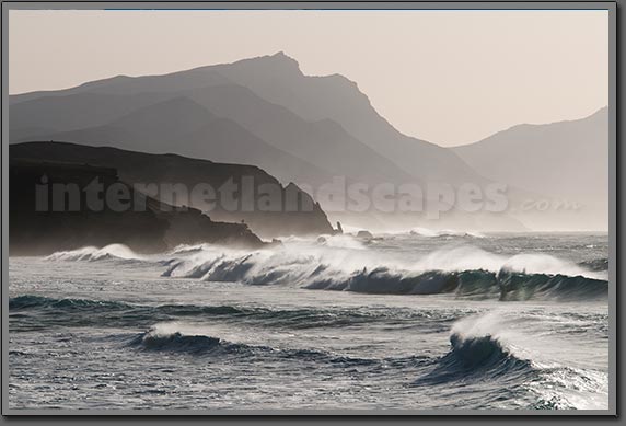 Fuerteventura waves