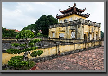 Hanoi temple 2