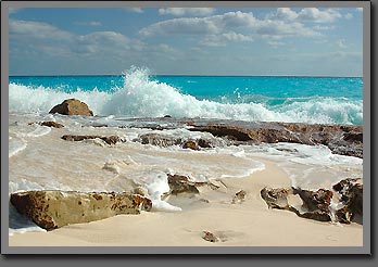 Cancun sea