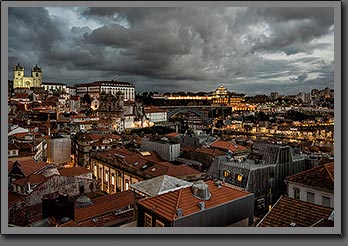 Oporto nightscape photo