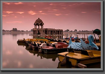 Jaisalmer lake India photo