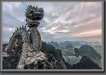 Tam Coc Dragon